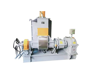 Rubber granulator